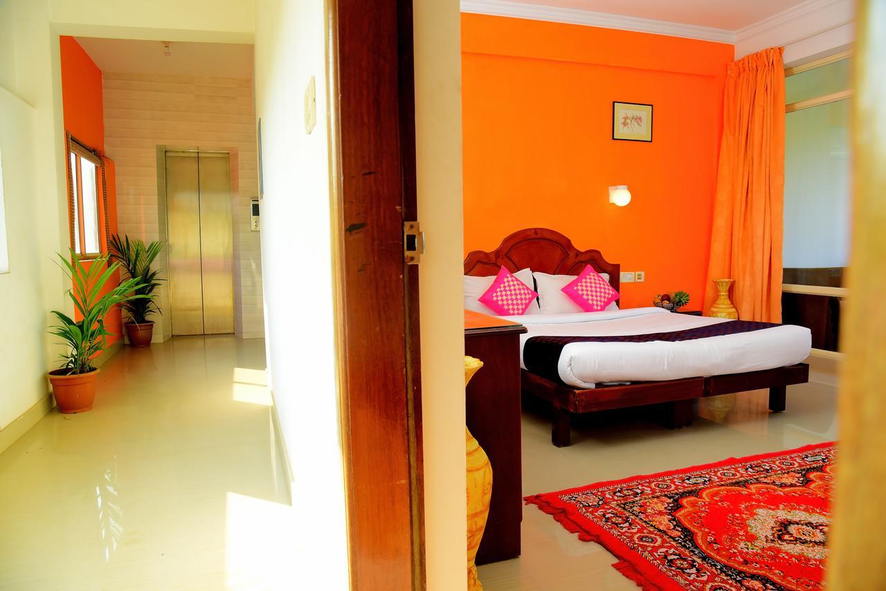 Ocean Bay Ayurvedic Beach Resort コーバラム エクステリア 写真